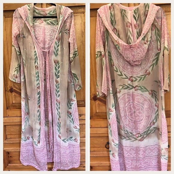 🎉HP🎉🦋HAND BEADED-EMBROIDERED SILK BOHO KIMONO🦋 - Picture 3 of 8